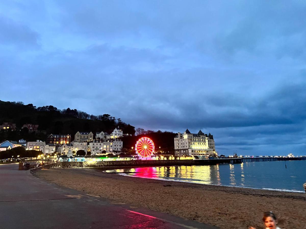 Merrion Hotel Llandudno Buitenkant foto