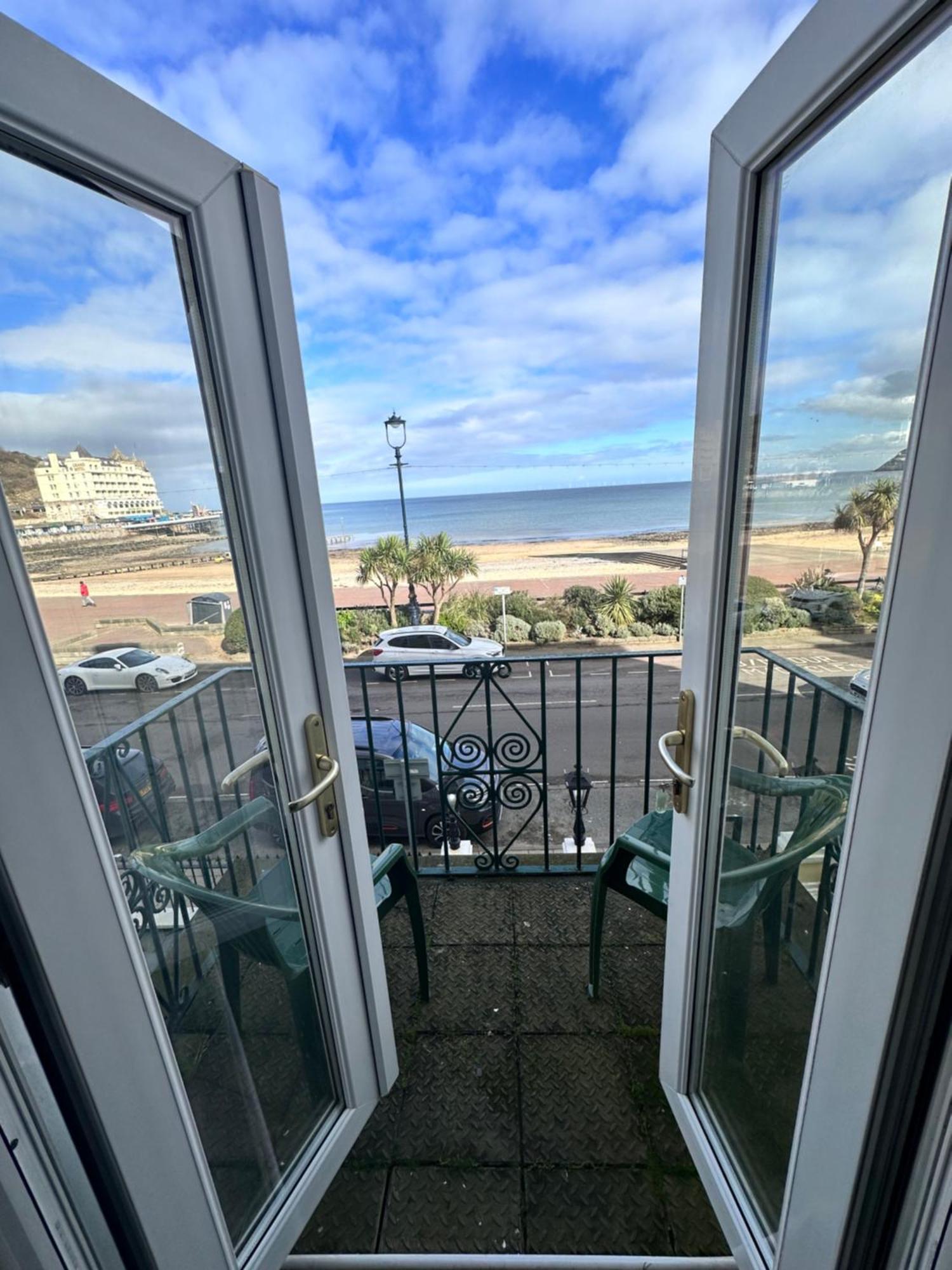Merrion Hotel Llandudno Buitenkant foto